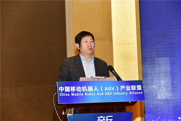 【新戰(zhàn)略專訪】聯盟主席王宏玉全面解讀AGV產業(yè)最新發(fā)展態(tài)勢